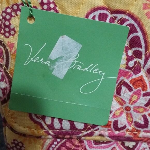 New VERA BRADLEY Vibrant Floral Crossbody Bag And FREE I.D Lanyard And Case - Picture 2 of 9